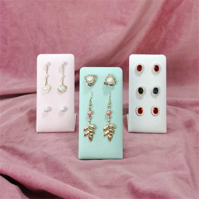 Présentoir à boucles d'oreille - Body Jewelry Display avis et prix