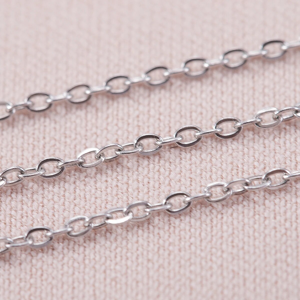 Chaînes fines en acier inoxyda - Body Jewelry Chain avis et prix